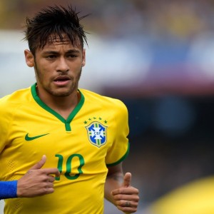 AYX GAMING-克里斯蒂亚诺·罗纳尔多与阿尔纳斯尔续约至2026年。，克里斯蒂亚诺·罗纳尔多为什么转尤文图斯