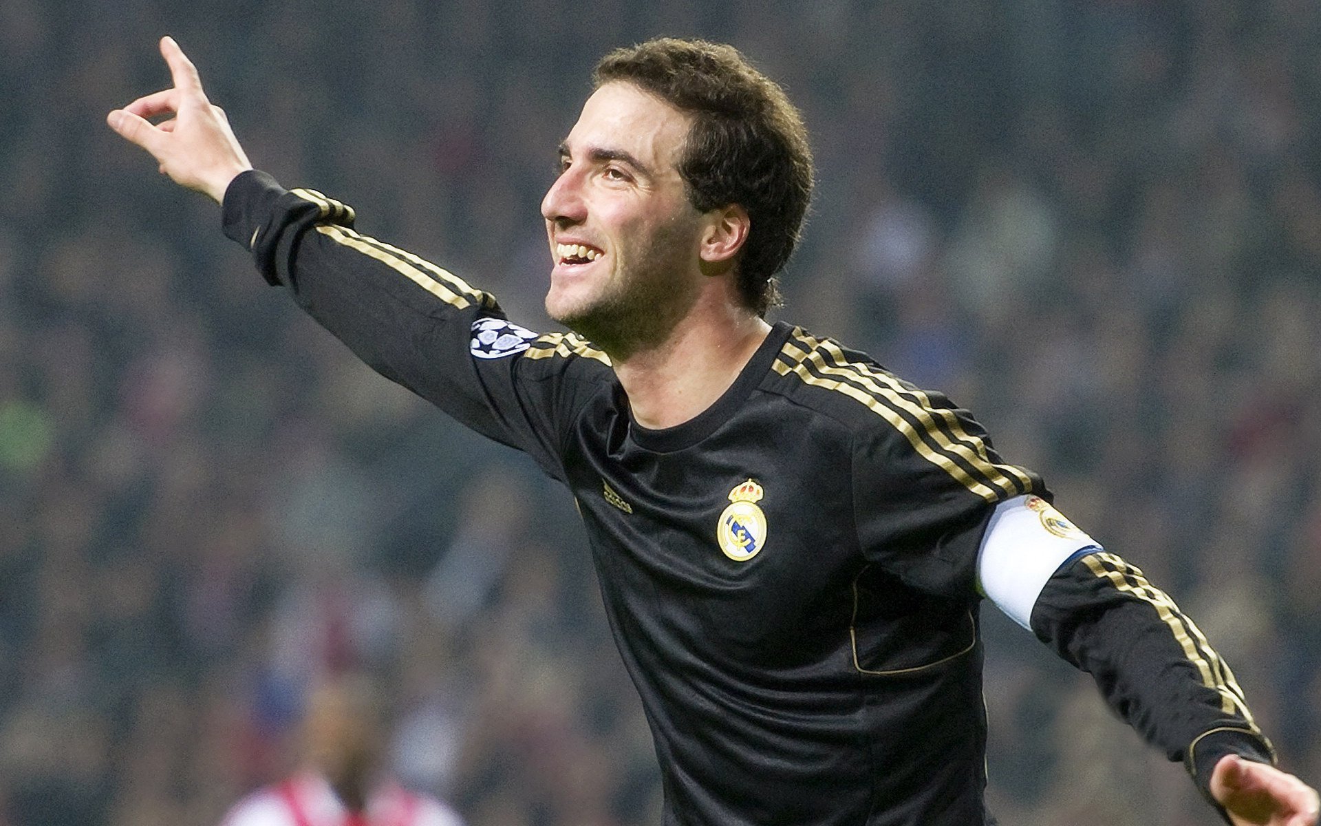 《冠军领奖台：典礼背后的小故事》，冠军领奖音乐叫啥名字